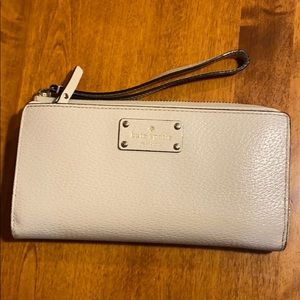 Kate Spade Zip Around Continental Wallet
